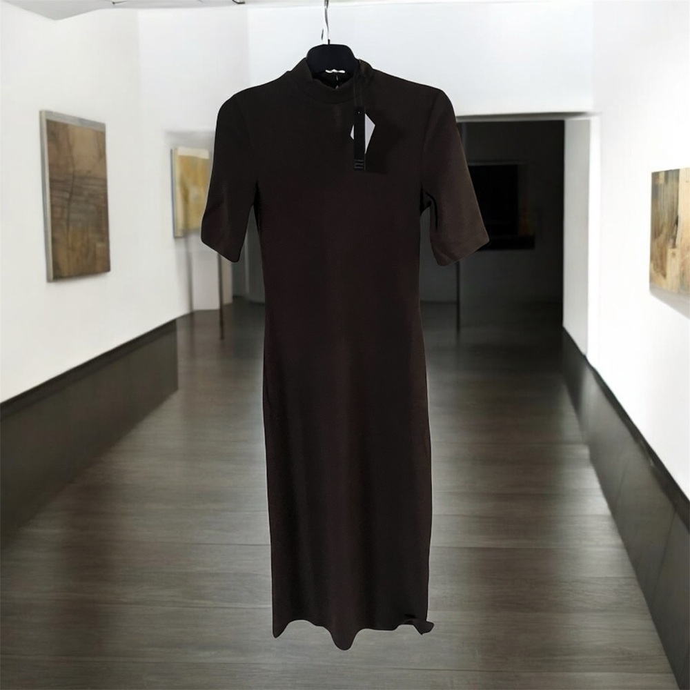 Elegant Black Midi Dress